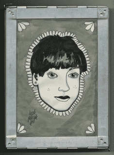 portrait-of-karolina-in-aluminium-frame-2